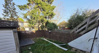 Modern Ground Floor Flat w Parking Romford