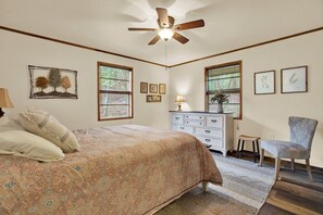 2 bedrooms, Internet, bed sheets