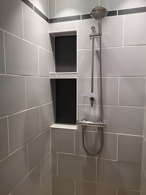 Dusche, Haartrockner