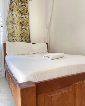 Deluxe Single Room - Zuri Africa Accommodation Mtwapa (Mtwapa)