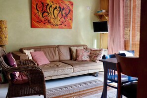 Living area - Mediterranean apartment of Guesthouse In the Monkey - Casa di Loggia - Hart Bergen (Bergen)