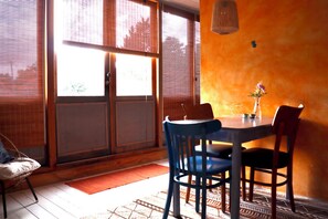 Dining - Mediterranean apartment of Guesthouse In the Monkey - Casa di Loggia - Hart Bergen (Bergen)