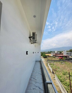 Deluxe Single Room, 1 Double Bed, Housekeeping | Property grounds - Hotel Golden Peak (Tanakpur)