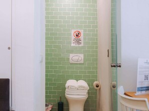 Shower, towels - Merlot Harbor's Light (La Vila Joiosa)