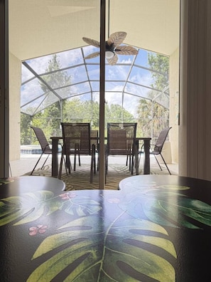 Dining - Aloha — A Magical Disney Retreat on Indian Creek (Kissimmee)