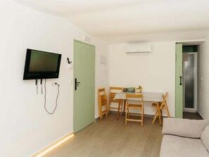 Fernseher