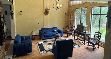 Lovely 3-bedroom villa in Addis Ababa perfect for your getaway