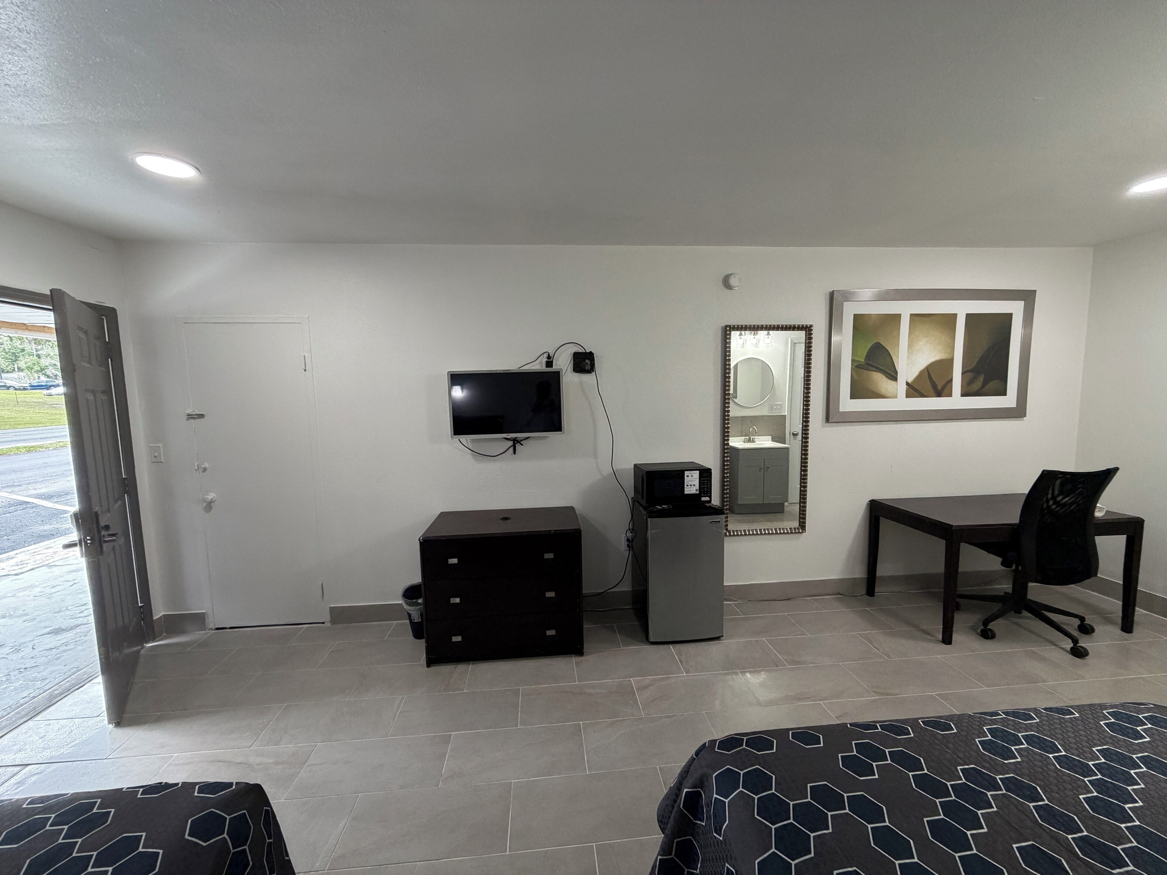 ห้องพัก, เตียงใหญ่ 2 เตียง, ปลอดบุหรี่