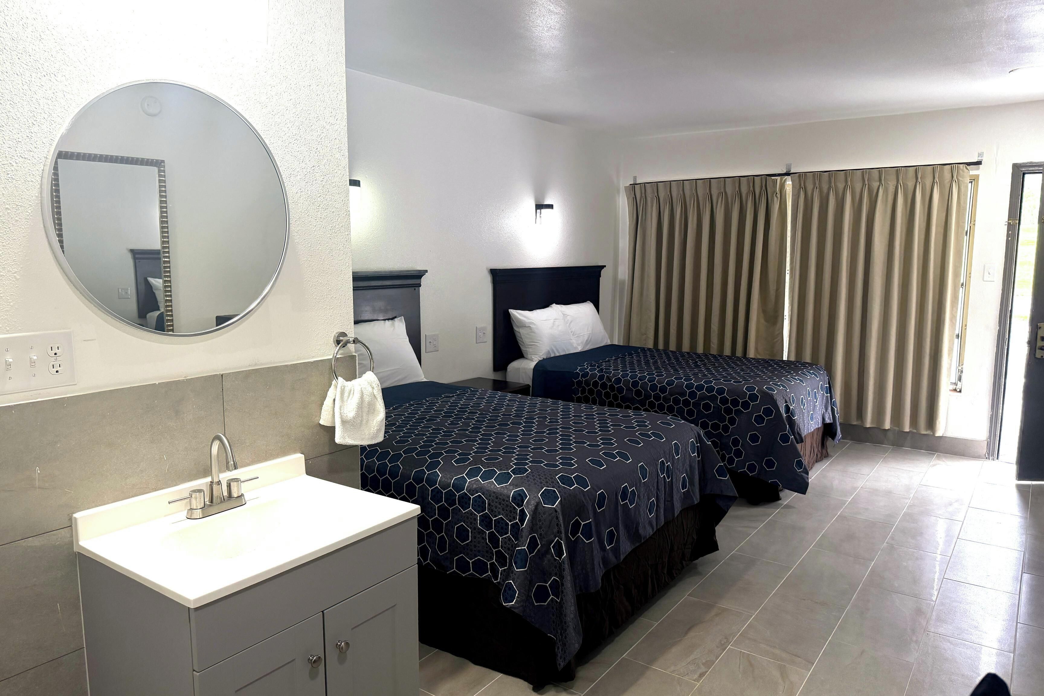 Room, 2 Double Beds, Non Smoking | Desk, free WiFi, bed sheets
