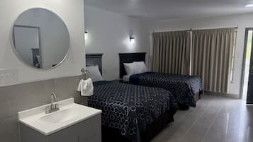 Room, 2 Double Beds, Non Smoking