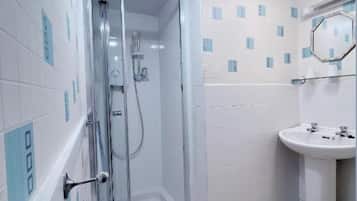 Superior tweepersoonskamer | Badkamer