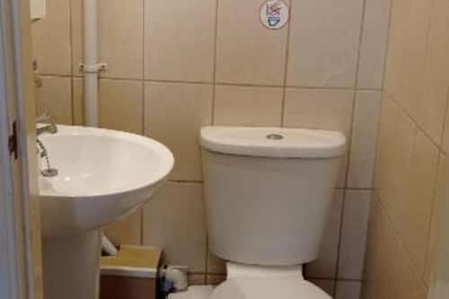Standard Family Room for 4 | Bathroom | Free toiletries, hair dryer, towels, toilet paper