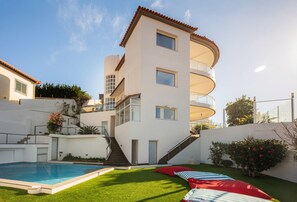 Pool - Panoramic Ocean View | Pool & Garden | 2 Bedrooms (Funchal)