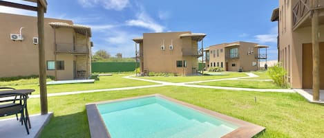 Basic Apartment | Pool