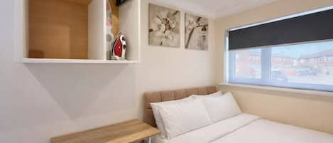 1 Schlafzimmer, Bügeleisen/Bügelbrett, Internetzugang, Bettwäsche