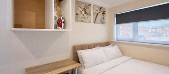 Modern compact Studio APT near City Centre
