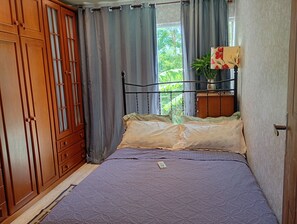 2 bedrooms, Internet, bed sheets - Grandma's scent in the middle of the woods. (Rio de Janeiro)