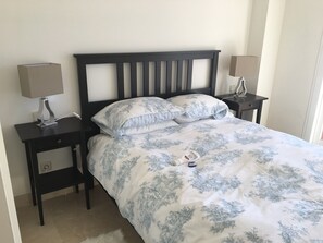 2 Schlafzimmer, Bügeleisen/Bügelbrett, WLAN, Bettwäsche