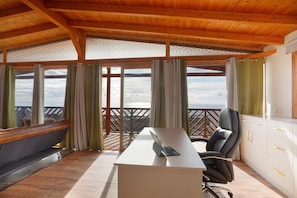 Interior - Villa Horizonte with Sea Views, Wi-Fi, and Air Conditioning (Tijoco Bajo)