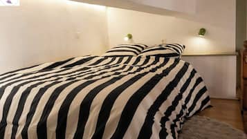Classic Apartment | Free WiFi