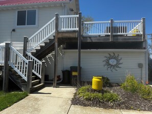 Exterior detail - The Matterhorn Summit Gasthaus is a Second floor 1-bedroom apartment (New Glarus)