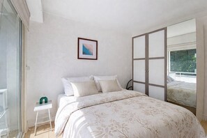 2 Schlafzimmer, Bügeleisen/Bügelbrett, WLAN, Bettwäsche