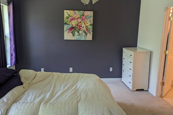 3 bedrooms, WiFi, bed sheets