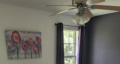 Beautiful 3-bedroom, pet-friendly house in historic Oxford, MS