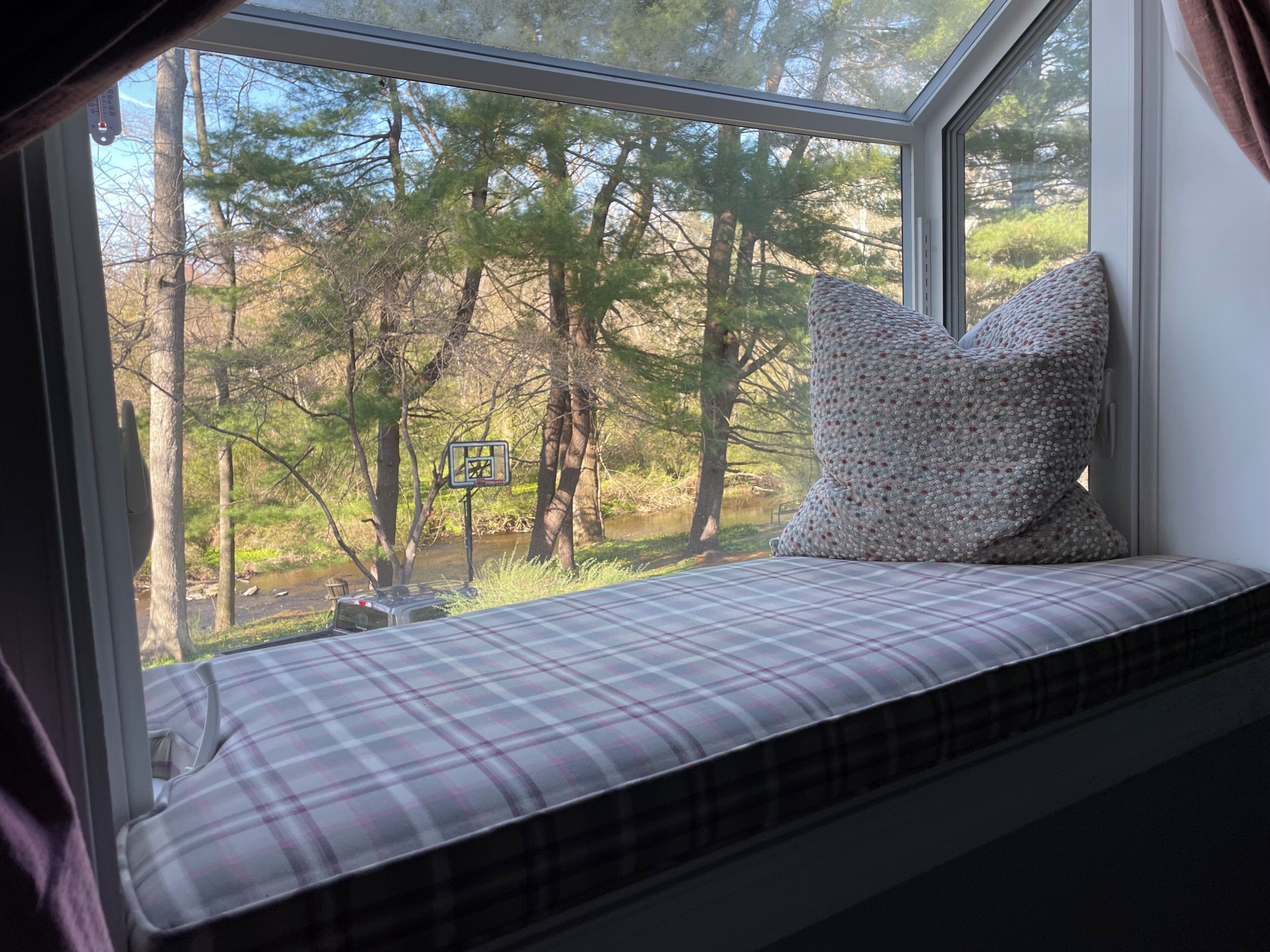 4 chambres, fer et planche à repasser, Wi-Fi gratuit, draps fournis