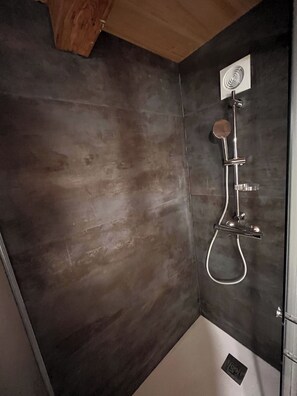 Handtücher, Toilettenpapier