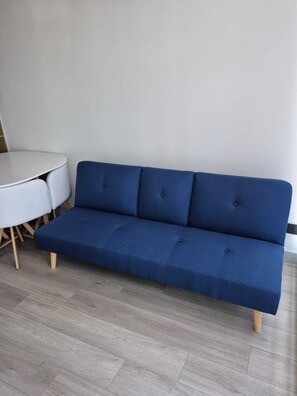 Living area - Modern Apartment Near Sodimac and Metro Ñuble (Santiago)