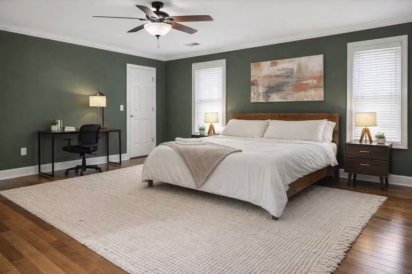3 Schlafzimmer, Bügeleisen/Bügelbrett, WLAN, Bettwäsche