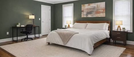 3 chambres, fer et planche à repasser, Wi-Fi, draps fournis