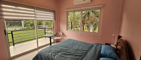 House, 2 Bedrooms, Smoking, Balcony