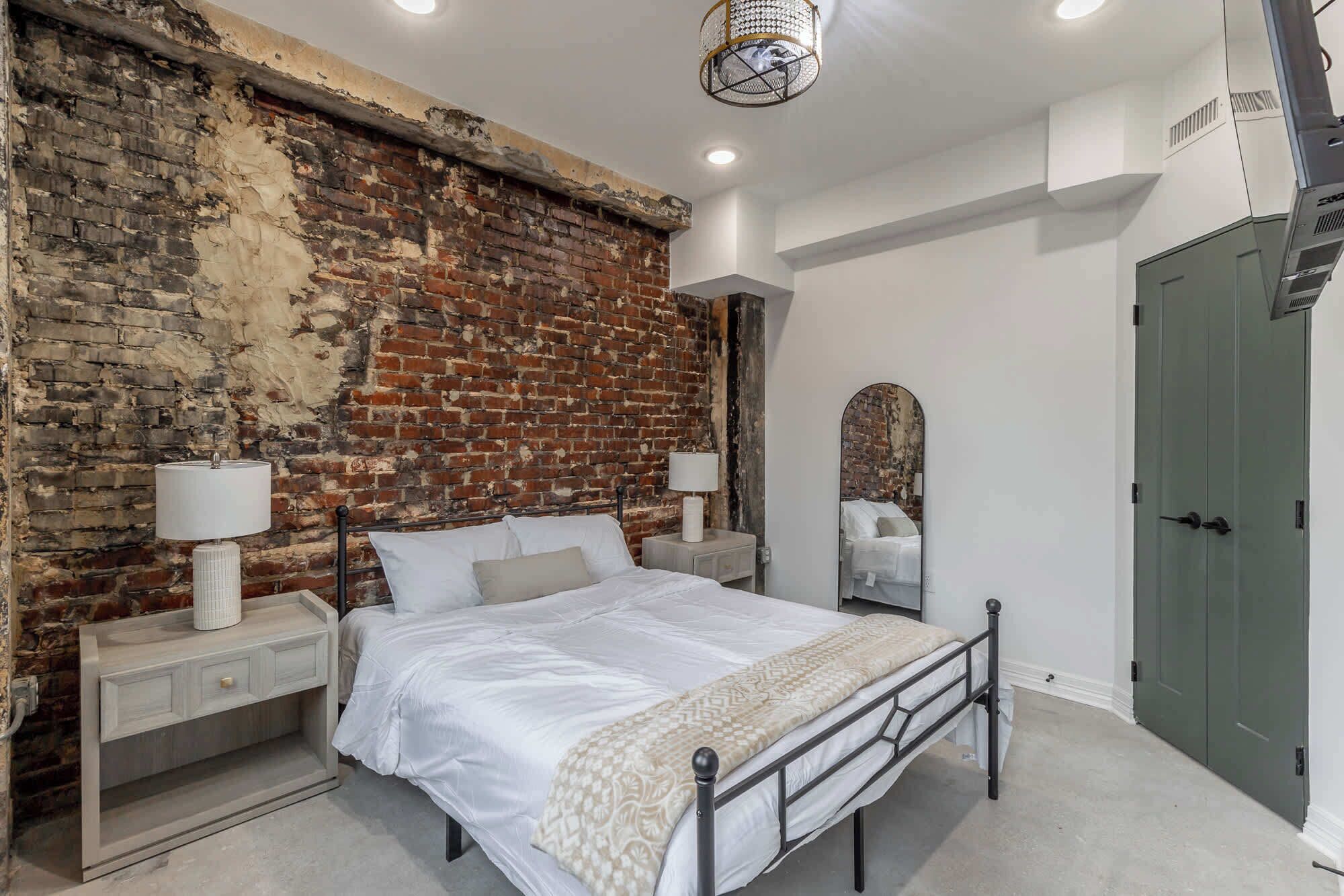 1 bedroom, iron/ironing board, WiFi, bed sheets