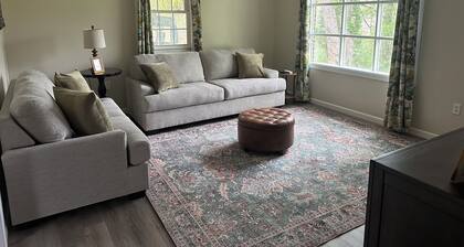 Home in Manchester with 3 bedrooms!