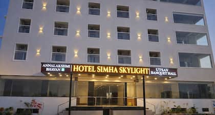 Hotel Simha Skylight