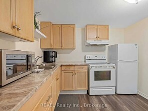 Micro-ondas, fogão, cooktop, lava-louças