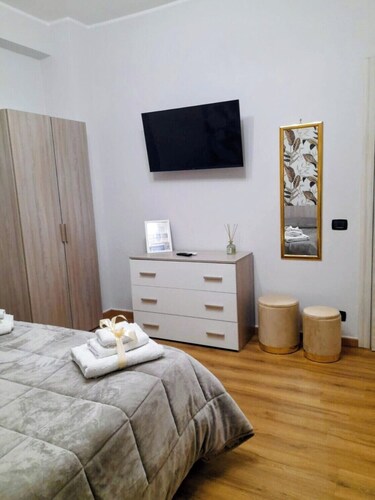 Cab House Holiday home with driver 2 km from Salerno Costa D'Amalfi Airport