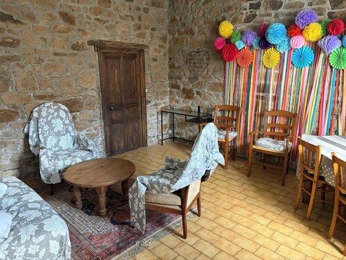 Typical Breton stone house sleeping 1 to 8 people