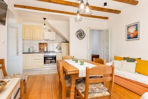 Interior - Vacation home Doris in the old town of Vrbnik (Vrbnik)