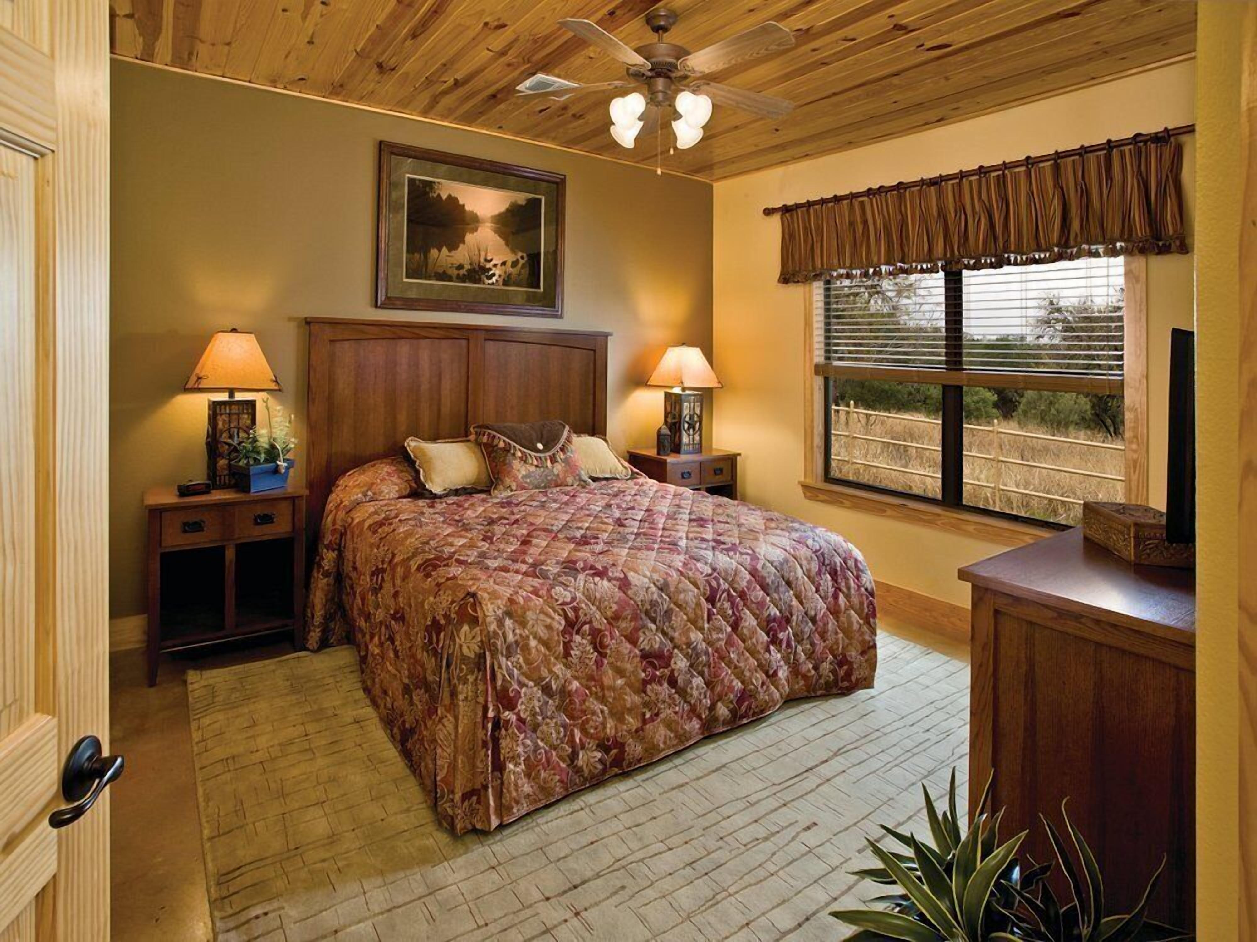 3 bedrooms