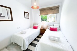 3 bedrooms, iron/ironing board, travel crib