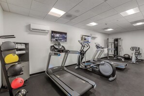 Fitness facility - Portland | Urban River Retreat | Downtown + River (Portland)