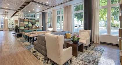 Portland | Urban River Retreat | Downtown + River