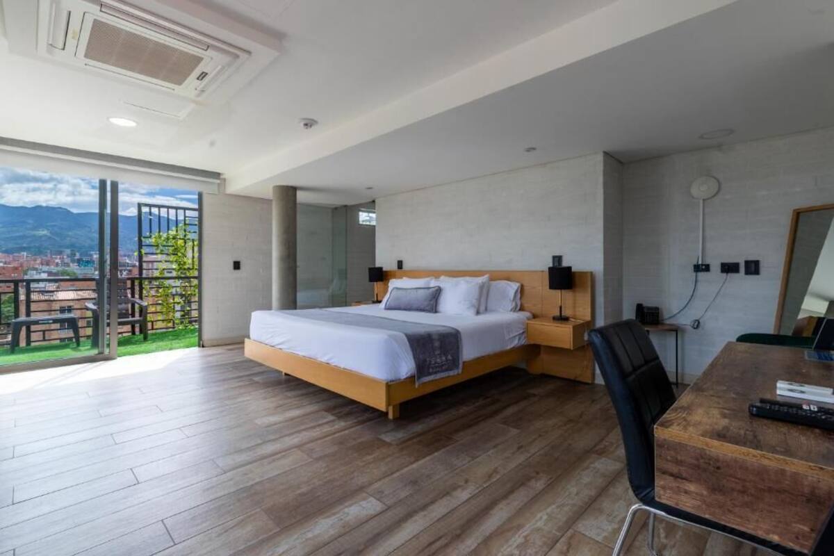 Superior Apartment, Balcony, City View