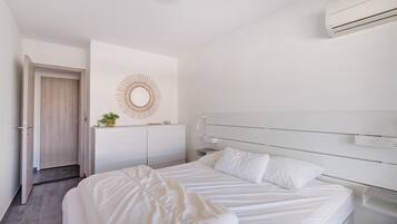 2 chambres, fer et planche Ă repasser, Wi-Fi, draps fournis
