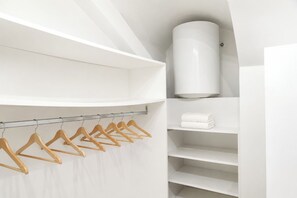 Interior - TheBlueStay 351 - Superb Apartment in République (Paris)