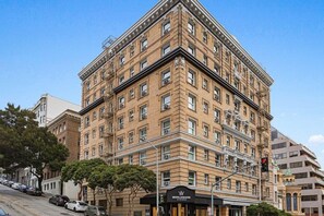 Exterior - San Francisco | Couples City Escape | Wi-Fi + Gym (San Francisco)