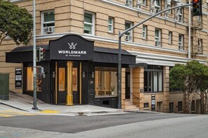 Exterior - San Francisco | Couples Urban Retreat | Wi-Fi + Gym (San Francisco)